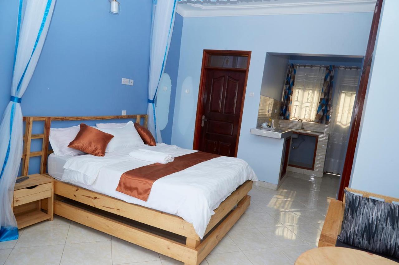 Westway Luxury Suites Mbarara Bagian luar foto